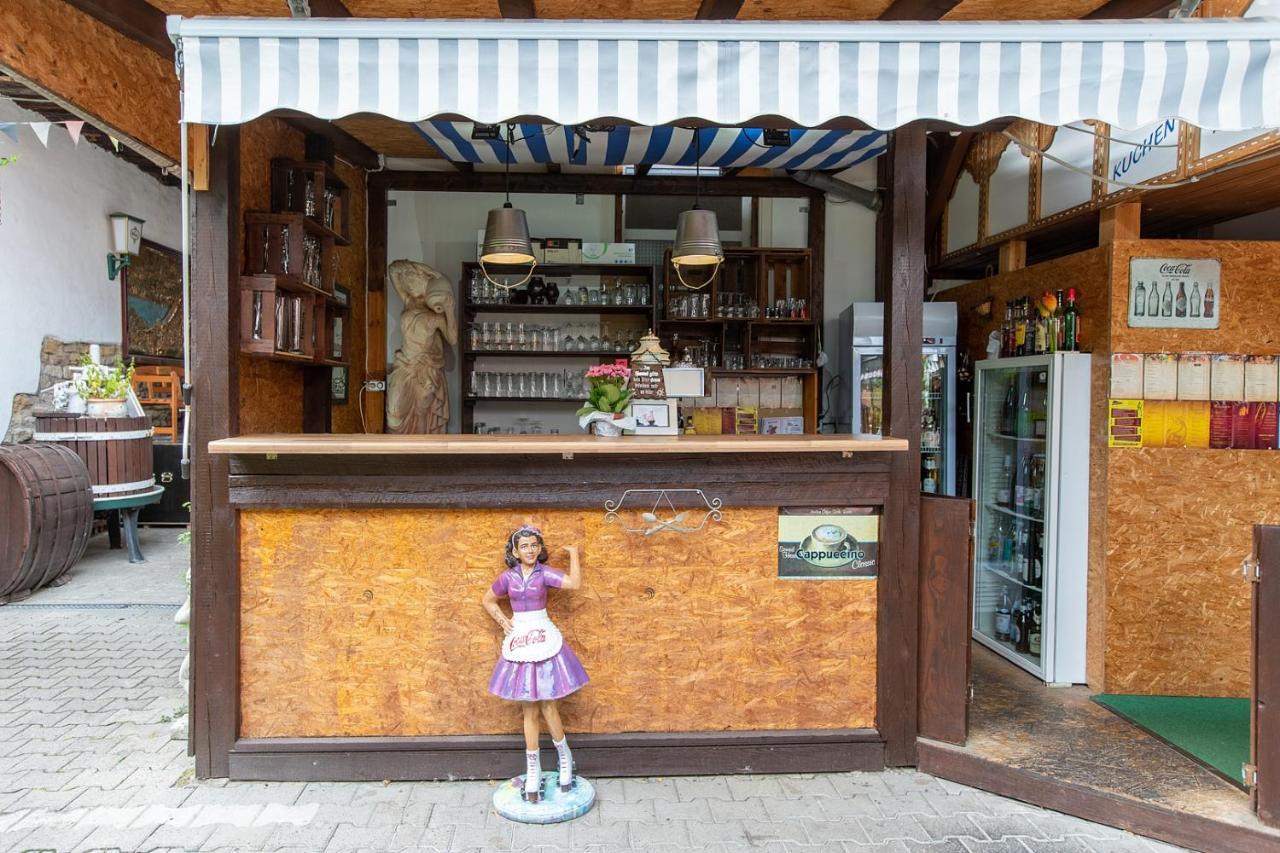 Ferienwohnungen Zum Roemer Gau-Odernheim Exterior foto